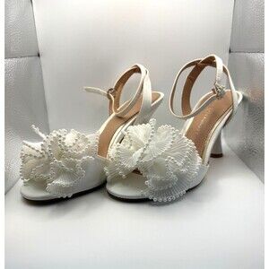 Chinese Laundry Jovie White Pearl Ruffle Slingback Heels Womens 7.5 Wedding